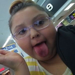 Meet your Posher, Lily